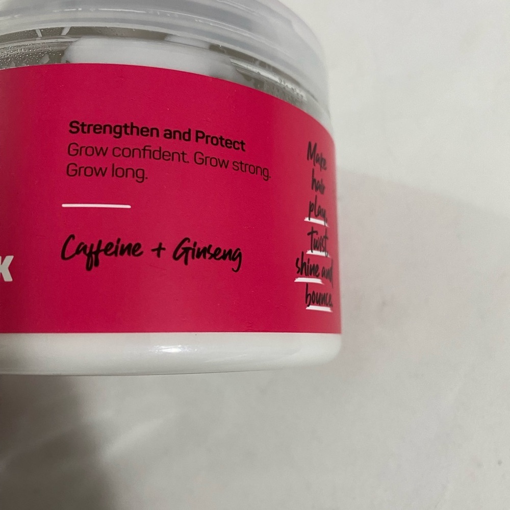 Marc Anthony Restoring Anti Breakage Hair Mask 10.4 oz - Picture 2 of 6